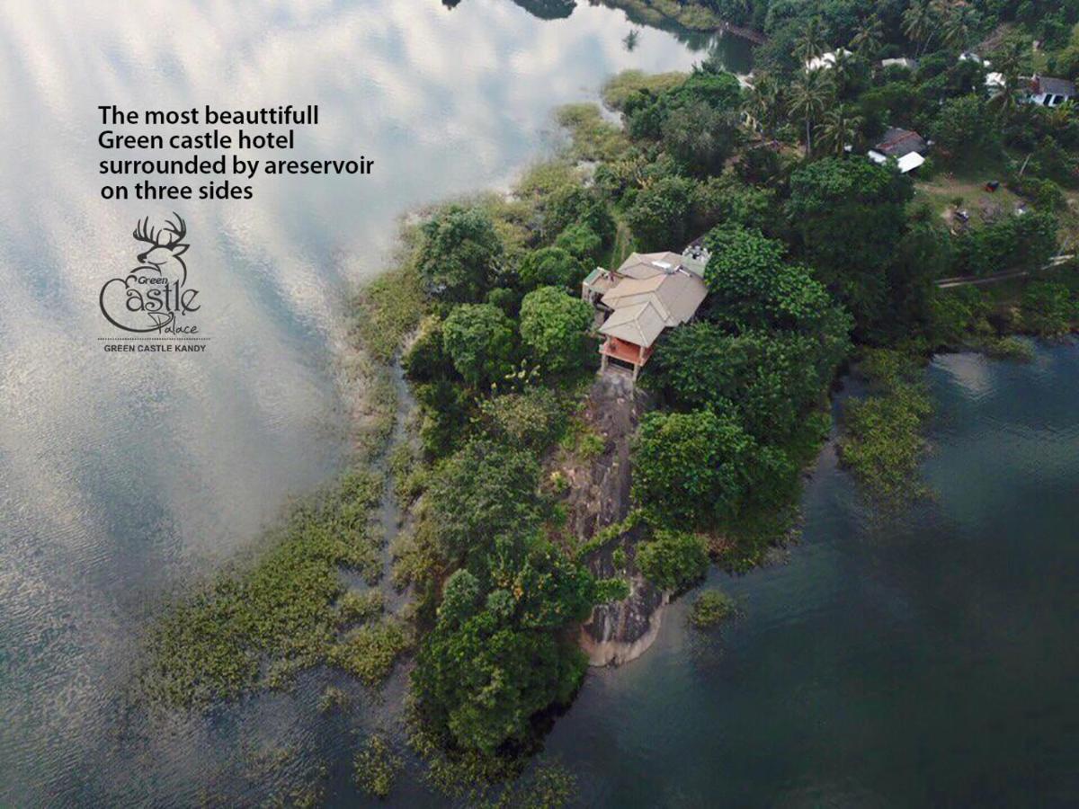 Green Castle Kandy Exterior photo